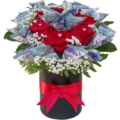 7 roses & baby breath